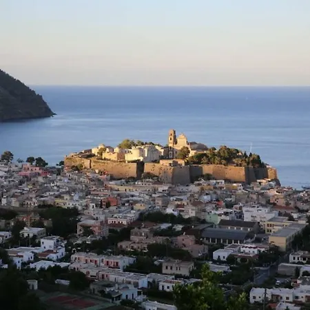 Apartment By The Beach Lipari (Isola Lipari)
